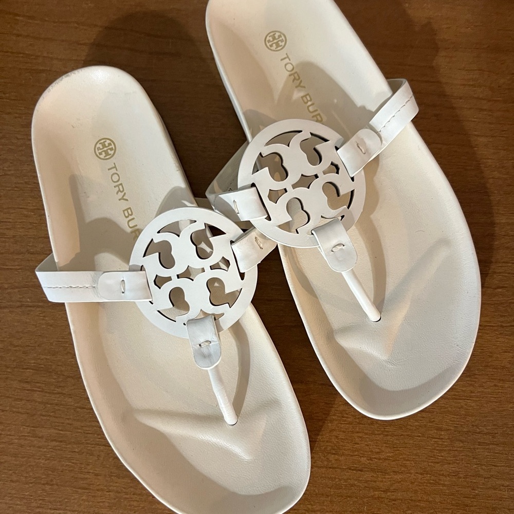 Tory Burch Sandals size 9